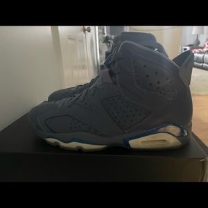 Jordan Retro 6 diffused blue/court blue